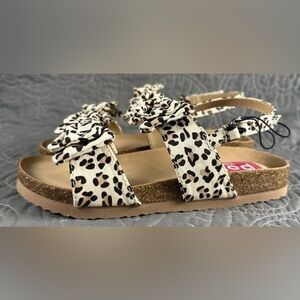 Pop Little Girls Belana Leopard Ankle Strap Footbed Sandals NWT Little Girls 13